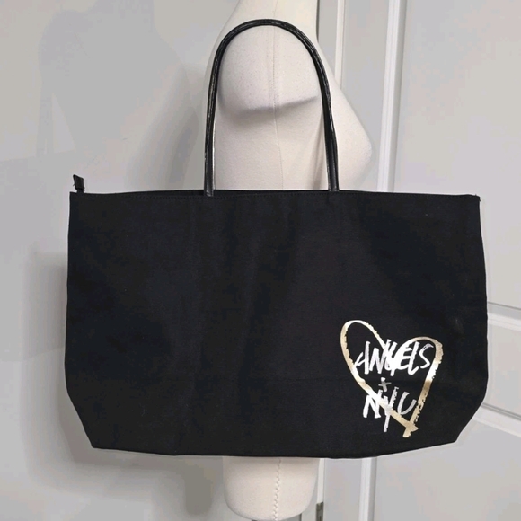 VICTORIA'S SECRET NYC 2018 Signature Tote Canvas Black Gold Stars Jumbo MSRP $58 - Picture 7 of 16